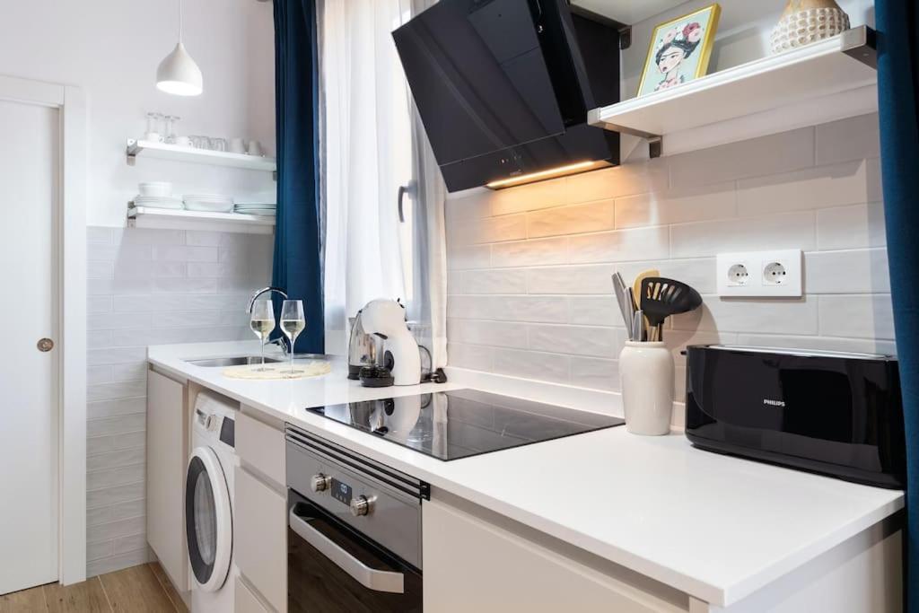 Apartment Almirall 32 *